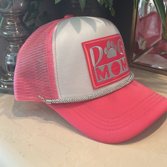 Dog Mom Pink and White Trucker hat rhinestone chain - Picture 3 of 5